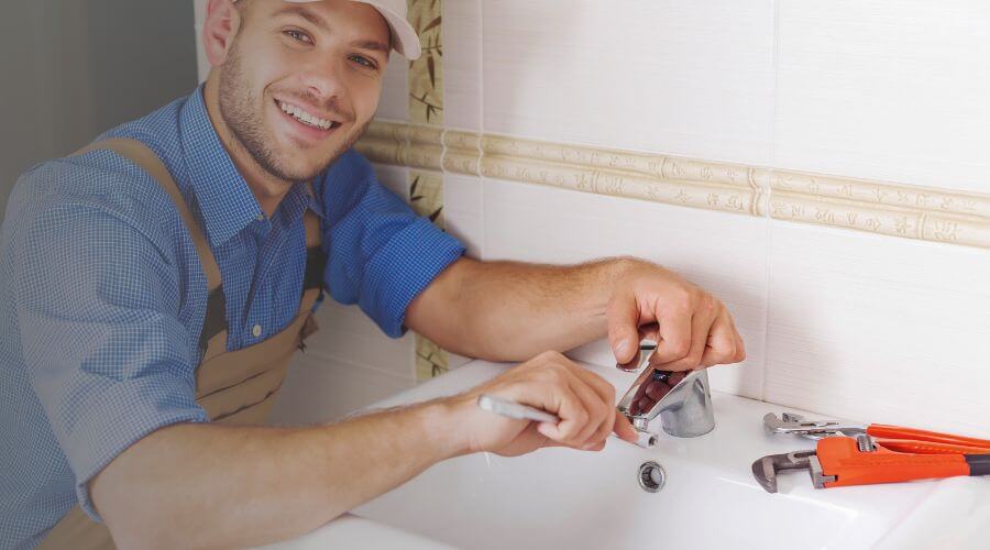 Handle or spout repair in Hurlock, MD